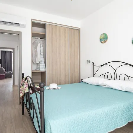 Grand Dodo's Triada Seaview Agia Triada (Thessaloniki)