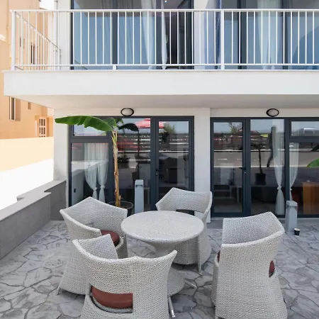 Grand Dodo's Triada Seaview Ξενοδοχείο με διαμερίσματα Αγία Τριάδα