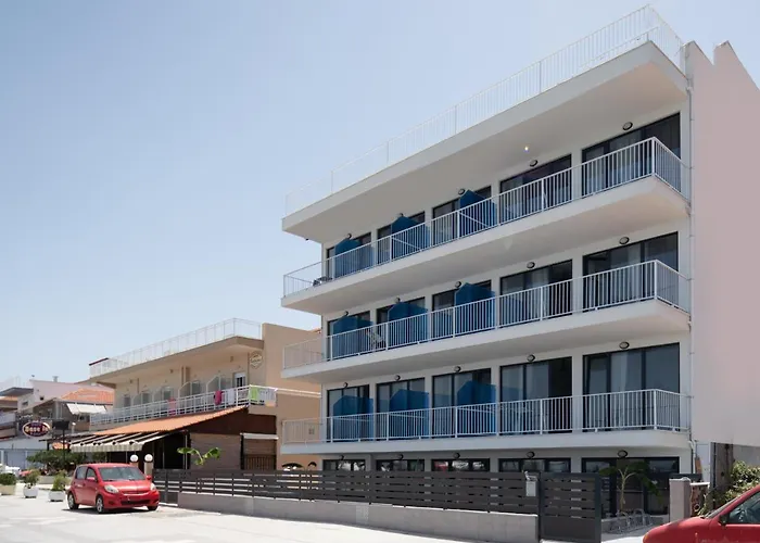 Grand Dodo's Triada Seaview