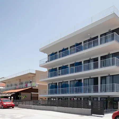 Grand Dodo's Triada Seaview